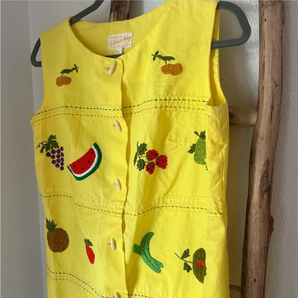 Josefa One of a Kind Rare Vintage 60s 70s Yellow Cotton Embroidered Fruit Dress - Picture 5 of 5